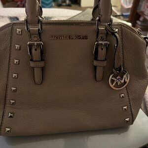 Michael Kors grey crossbody with crossbody strap good condition